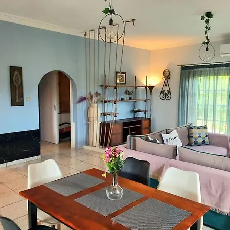 Jimmy's Garden Апартаменты Corinth