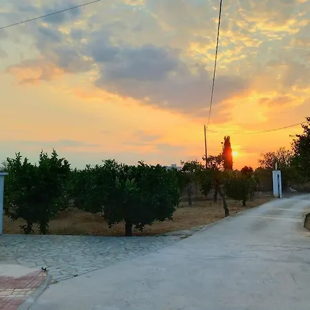 Апартаменты Jimmy's Garden