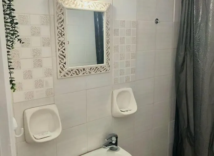 Апартаменты Jimmy's Garden Corinth