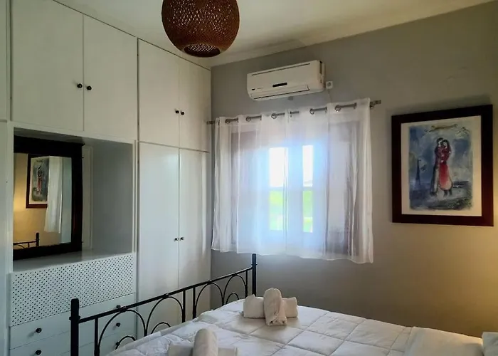 Jimmy's Garden * Corinth